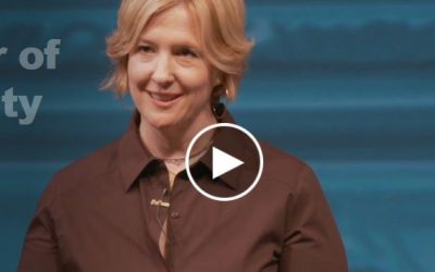 Brene Brown Gives a Really Inspiring Speech