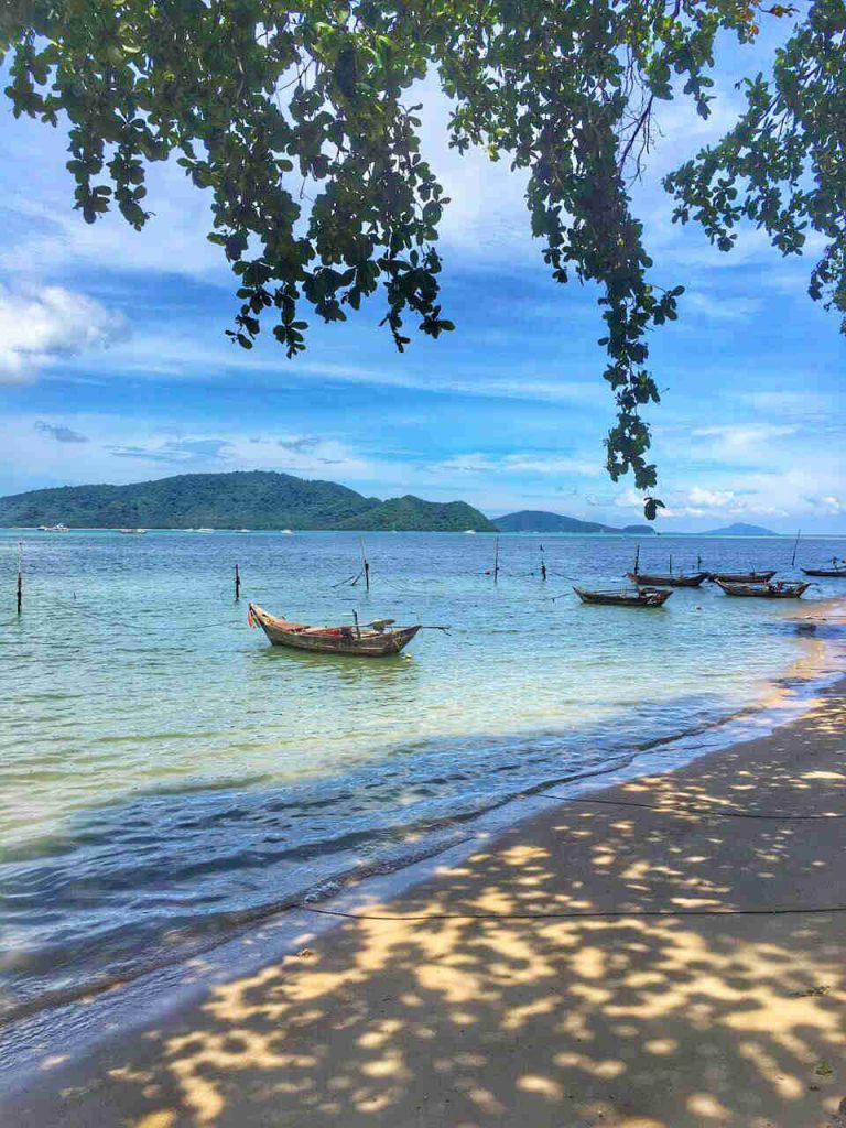 Retreat On Beach Wellness Spa Detox Program Santosa Phuket