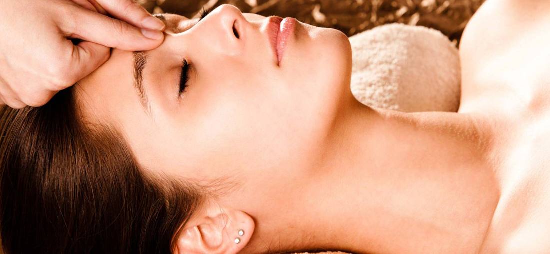 Santosa Detox Wellness Spa Phuket Acupressure