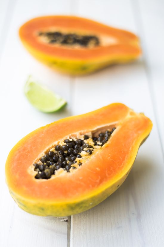 Santosa Detox Wellness Center Papaya On A Wodden Table